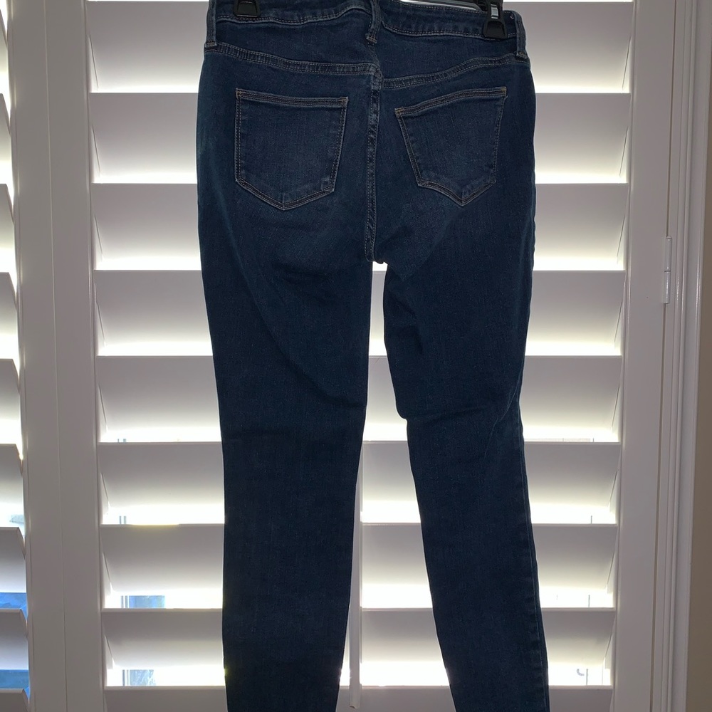 Size 2 Universal Thread Skinny Jean